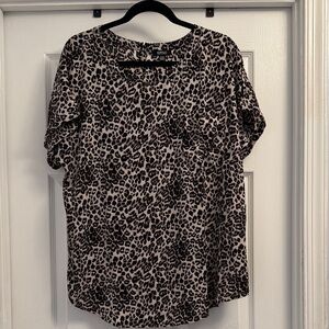 Buffalo David Bitton Black and Cream Leopard Blouse